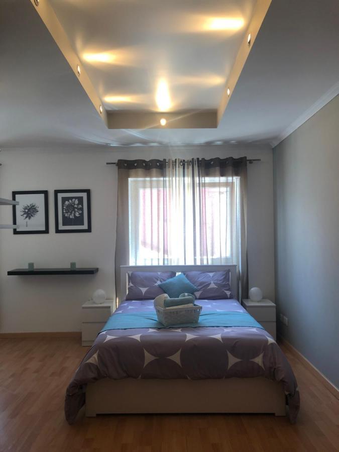 Appartement Jusqu'A 6 Personnes Sur La Presqu'Ile De Peniche Surf Portugal מראה חיצוני תמונה