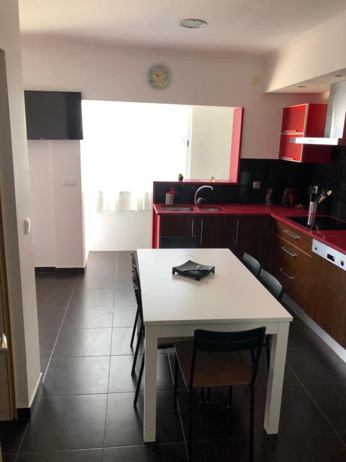 Appartement Jusqu'A 6 Personnes Sur La Presqu'Ile De Peniche Surf Portugal מראה חיצוני תמונה