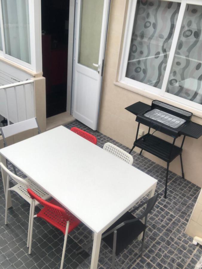 Appartement Jusqu'A 6 Personnes Sur La Presqu'Ile De Peniche Surf Portugal מראה חיצוני תמונה